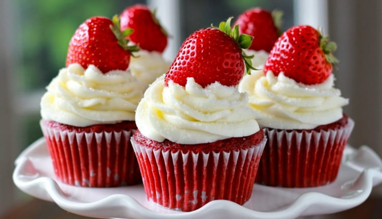 resep chrismast cupcake strawberry
